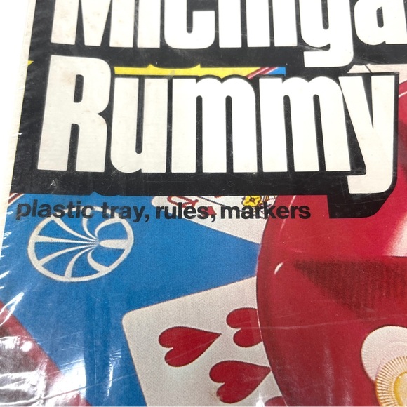 Michigan Rummy Plastic Tray - Picture 2 of 7